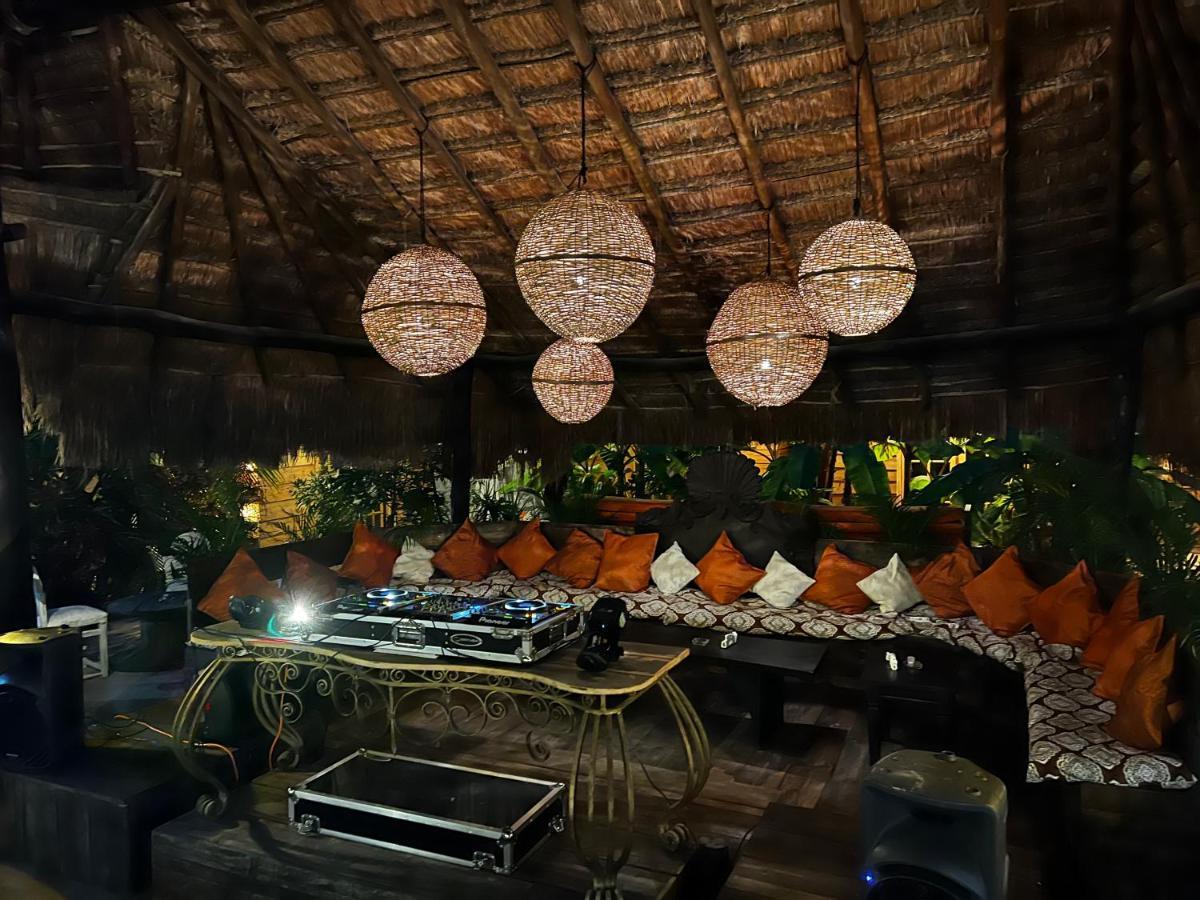 Luhme Tulum Hostel Exteriör bild